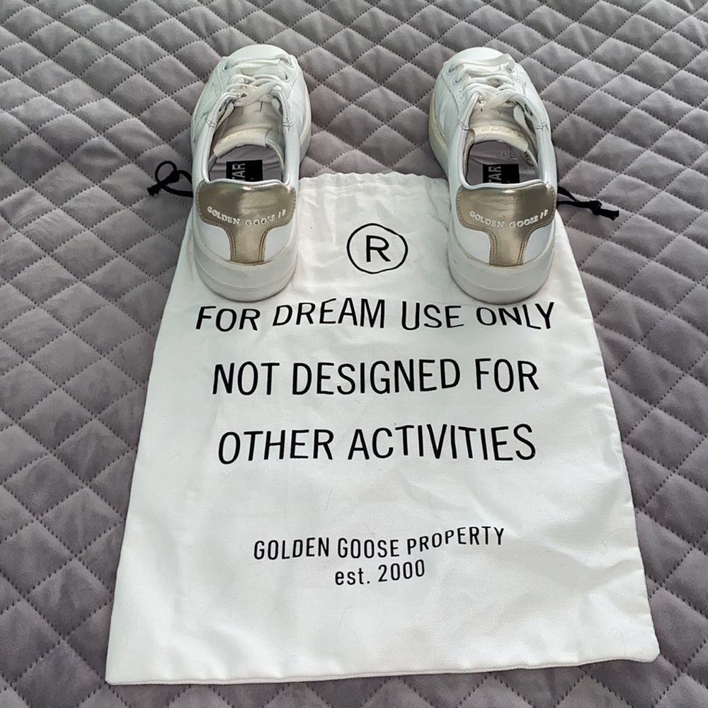 Golden Goose Sneakers